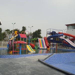 Paracel Resort Hai Tien
